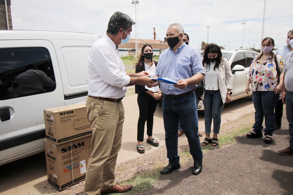 4ddd3346-a469-449e-8106-2b503f2e02de