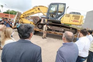 c8c71112-f3fc-44a7-9d89-46a6592e2a98