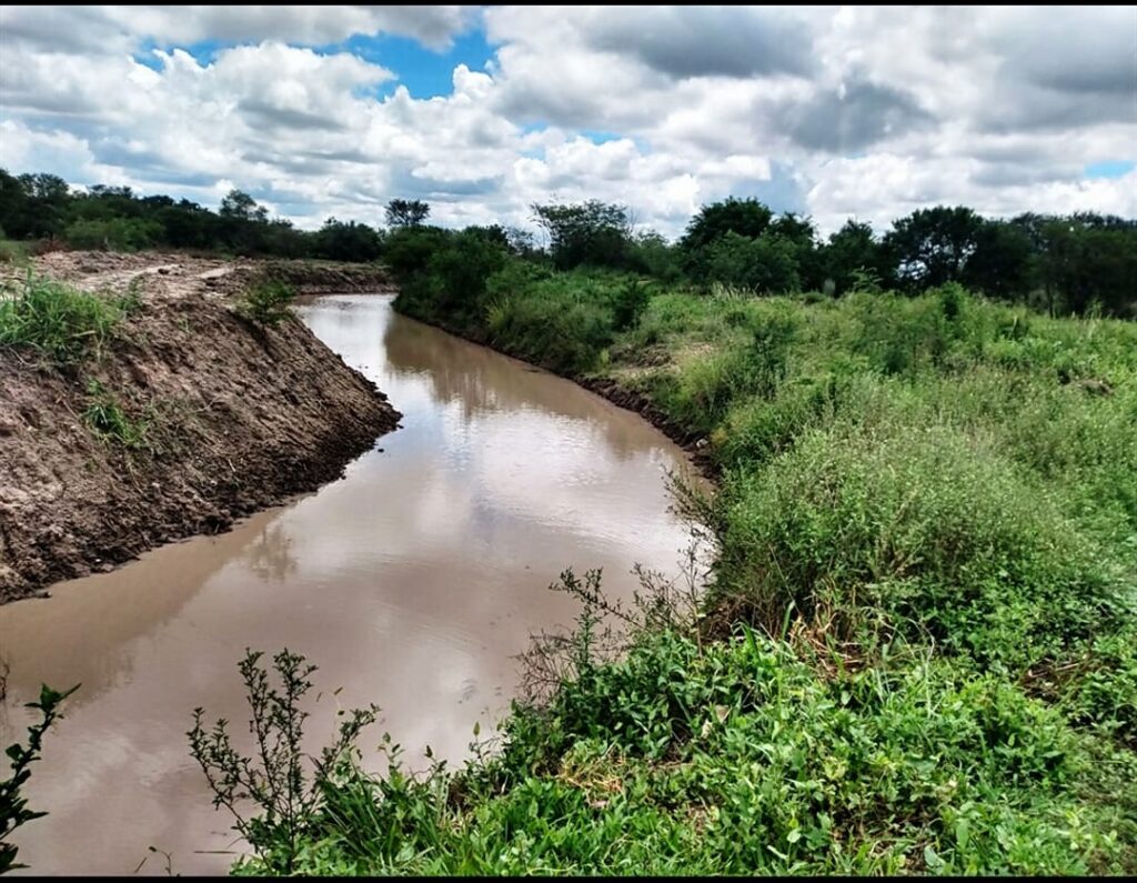 8bfba121-8d21-45ac-bff9-0e3b1be88ea4