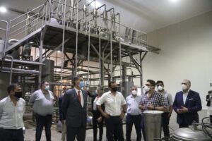 8edd15ad-7645-40cf-9781-6cd77bd53d42