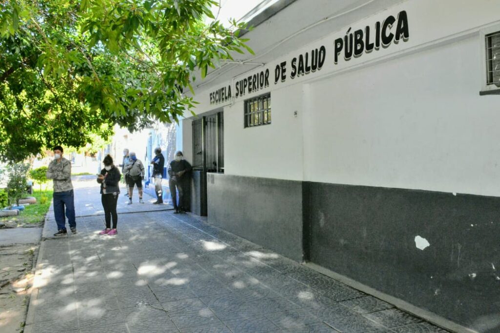 Esculea de Salud Pulbica