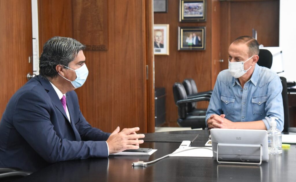 f5dad386-a432-42d7-9308-a51c3b251aba