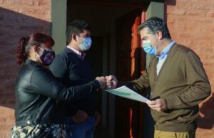 EL GOBIERNO ENTREGÓ MÁS VIVIENDAS EN LAPACHITO