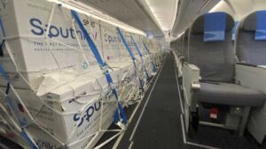 Partió a la madrugada un nuevo vuelo de Aerolíneas Argentinas a Moscú para traer vacunas