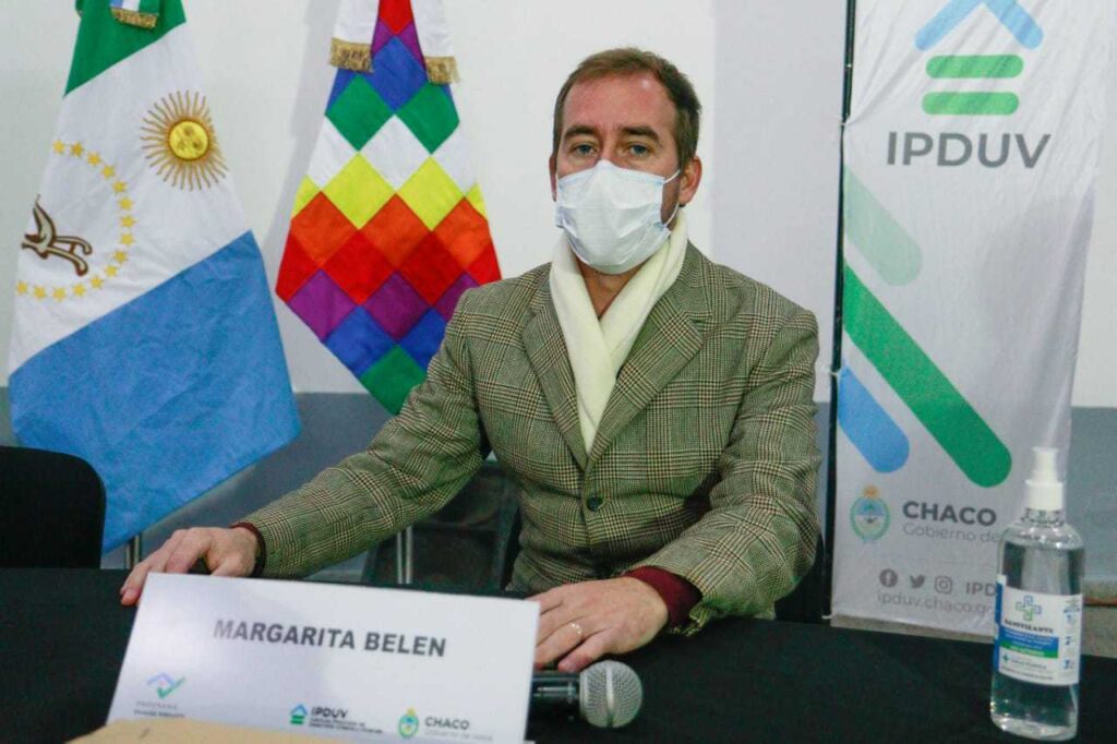 El intendente de Margarita Belén destacó que la construcción de las viviendas generará 100 puestos de trabajo