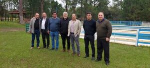 miembros Círculos de Oficiales de Policía.