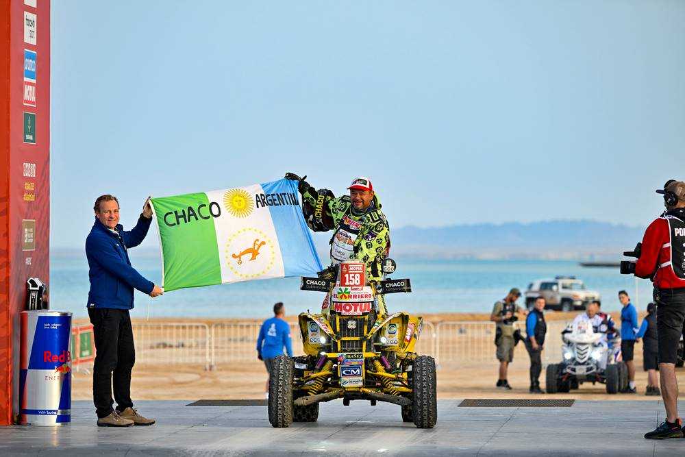 EL YAGUARETÉ SIGUE EN CARRERA