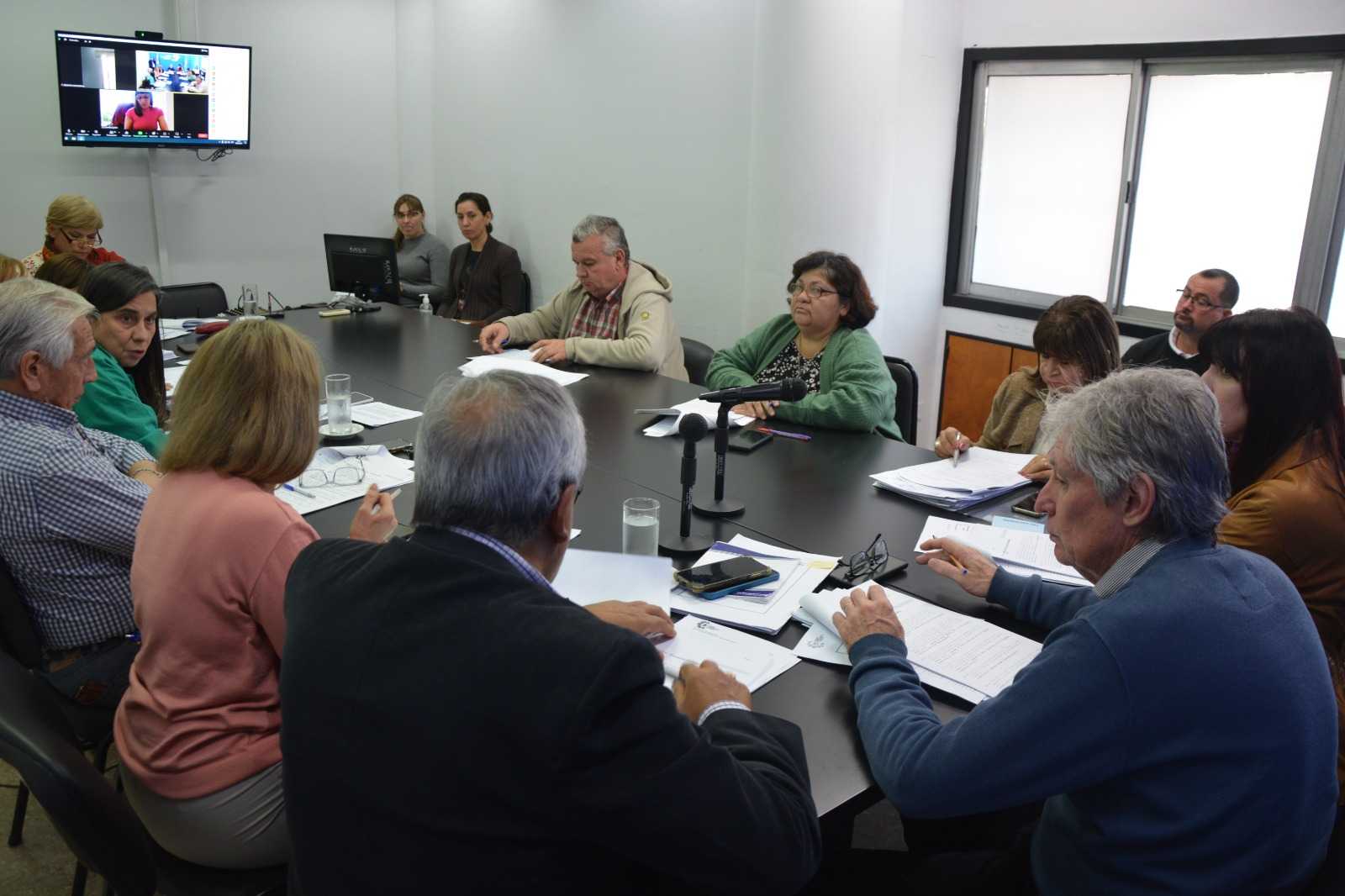 64ee465c00d79111929073