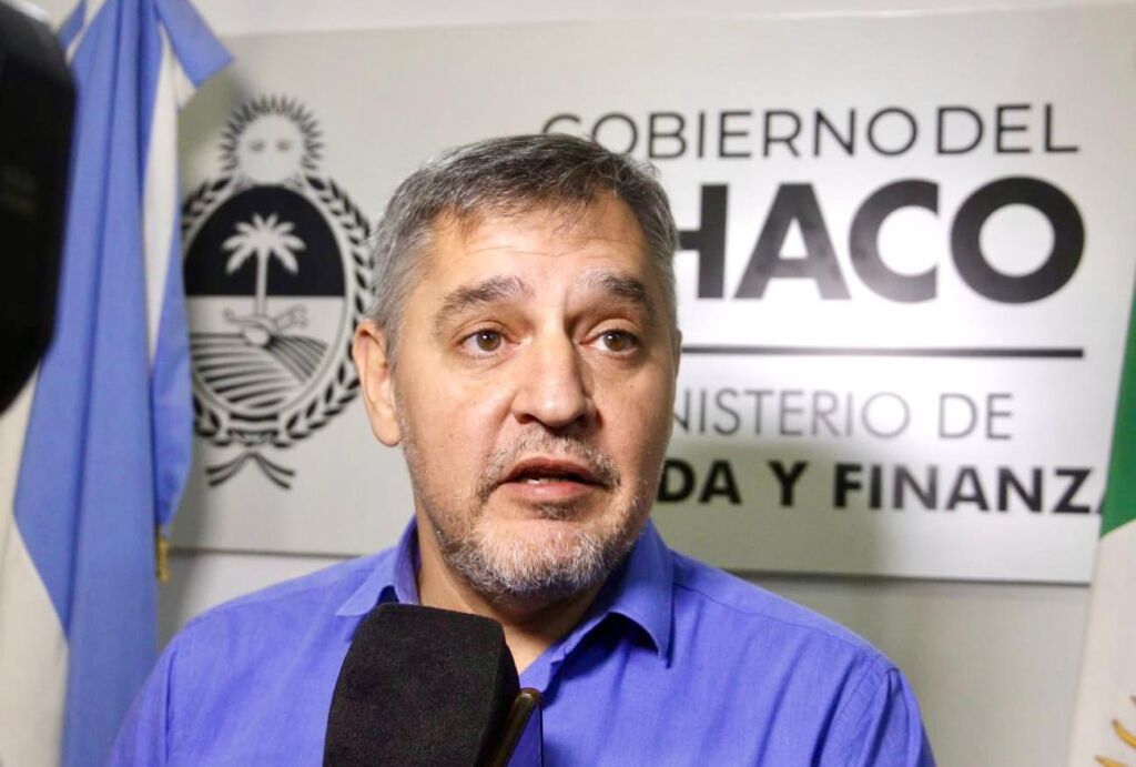ministro de Hacienda y Finanzas, Alejandro Abraam.