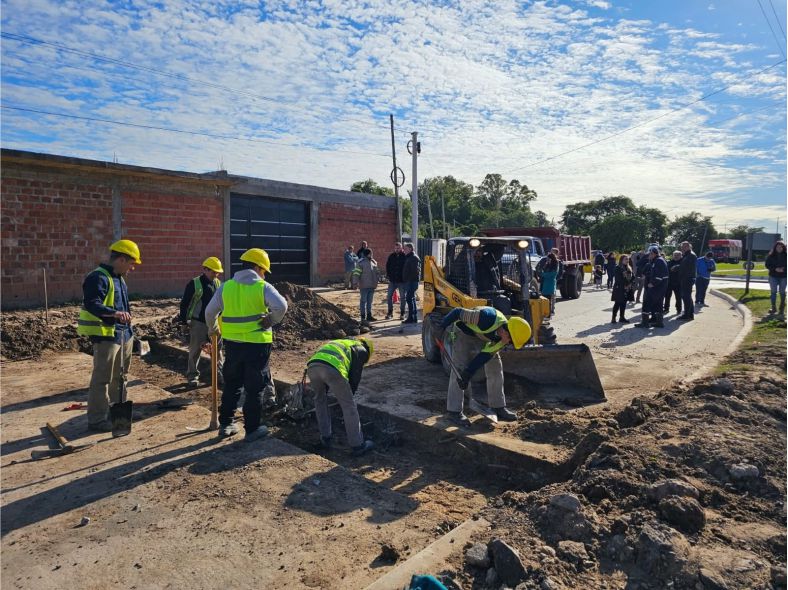 bacheo en Av. Maipú y Av. San Martín