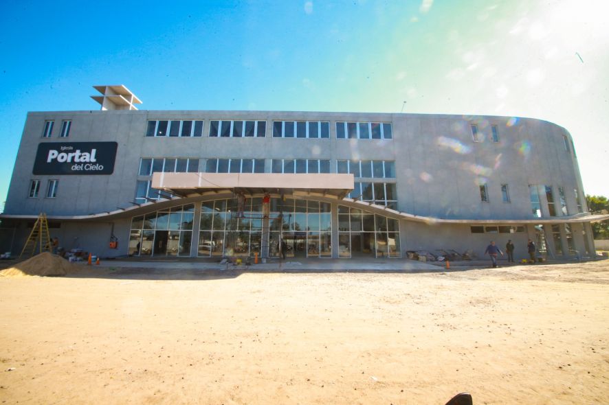 portal del cielo iglesia