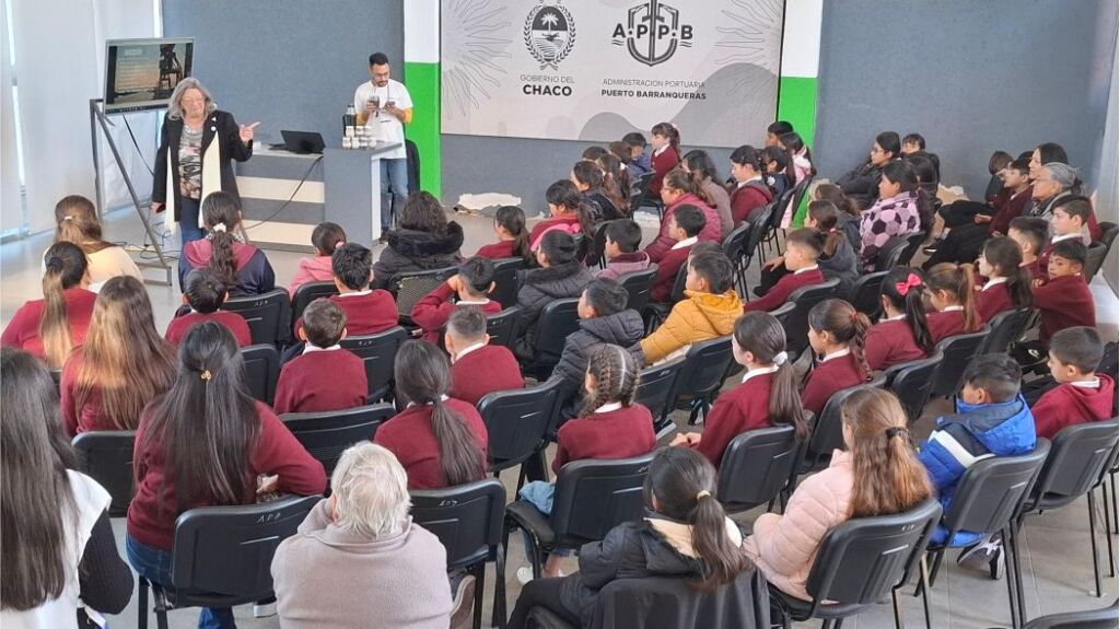 Puerto Barranqueras estudiantes 3 isletas