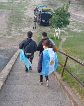 Angeles del puente Axel V. Matías A. y Magali Romero,