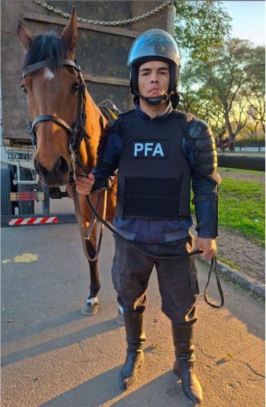 Cabo de Policía Eduardo Javier Osuna