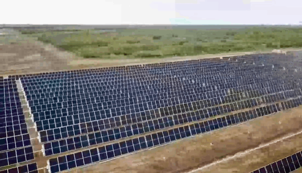 103.000 PANELES SOLARES EN VILLA ÁNGELA