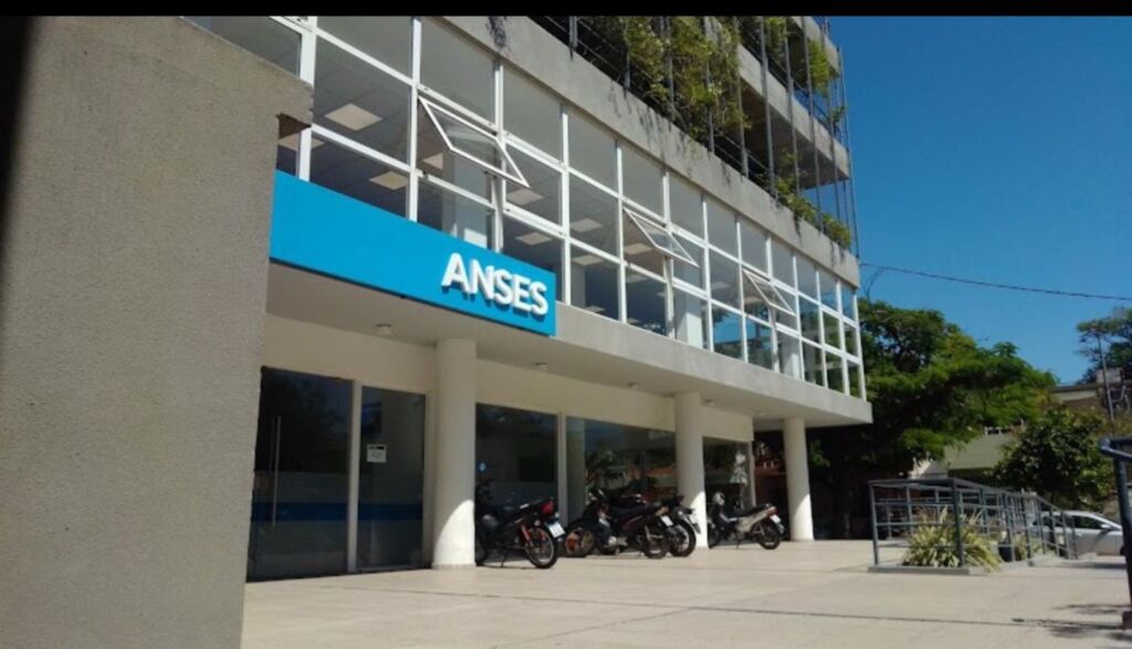 ANSES