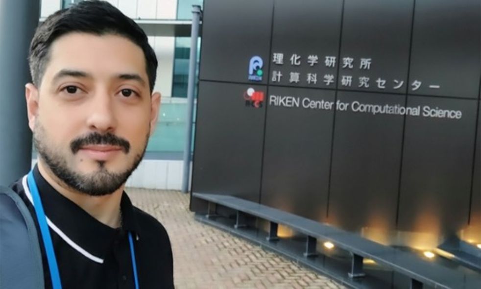 El ingeniero eléctrico Leandro Axel Aguirre