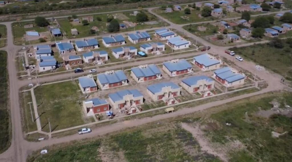 VIVIENDAS EN PRESIDENCIA DE LA PLAZA