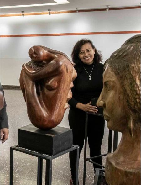 Veronica Maidana. Día del Escultor