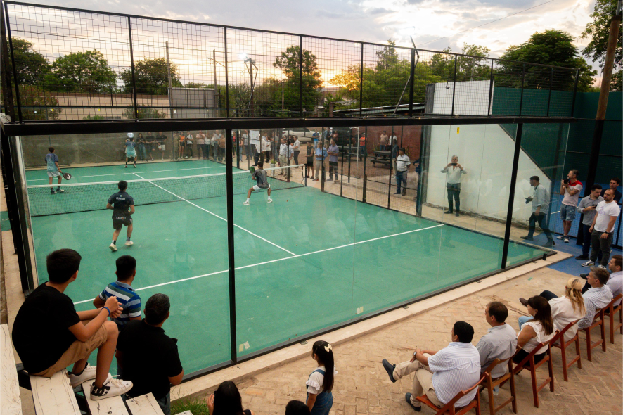 Cancha de padle pampa del infierno