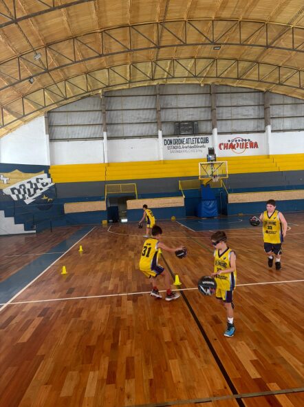 Milton Sosa en Don Orione