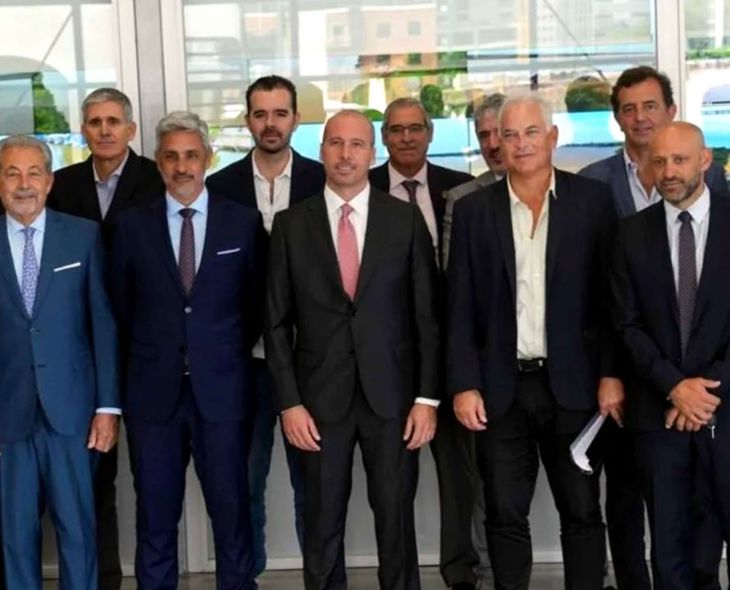 Dominguez en el consejo de vias navegables