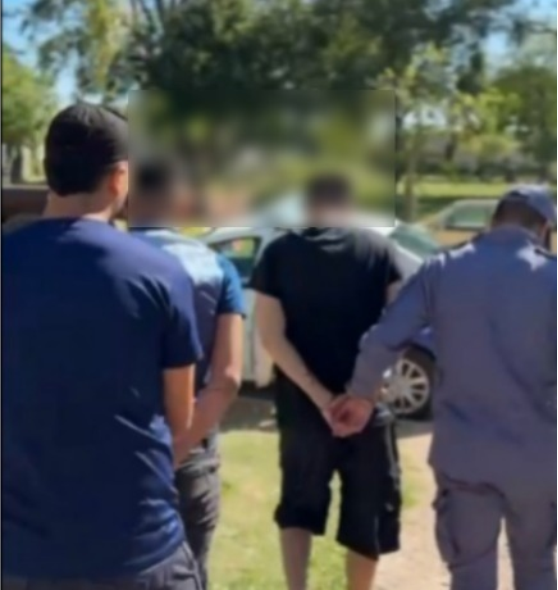 trasladan detenidos a saenz peña