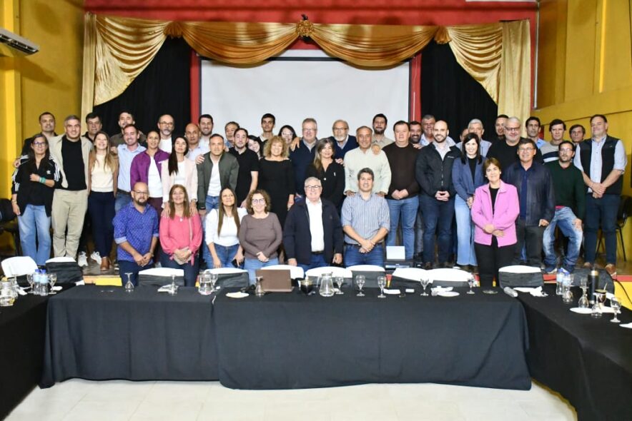 COMUNICADO DE INTENDENTES JUSTICIALISTAS Y DIPUTADOS DEL INTERBLOQUE DEL FRENTE CHAQUEÑO