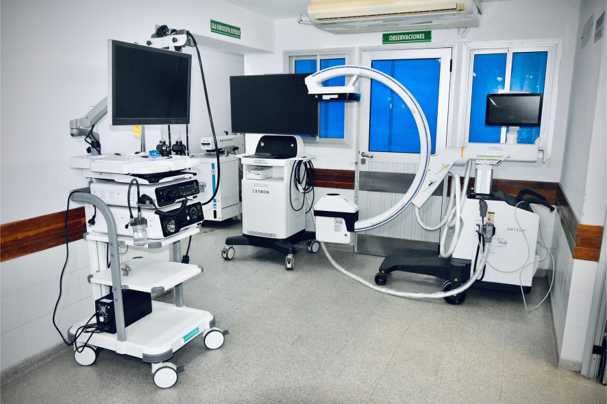 equipamiento para el hospital perrando