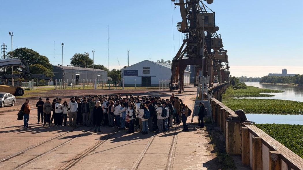 estudiantes de la 33