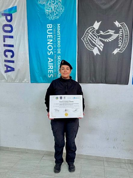 Oficial Principal Jessica Victoria Cáceres