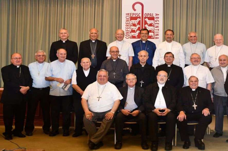Conferencia Episcopal Argentina. Archivo -