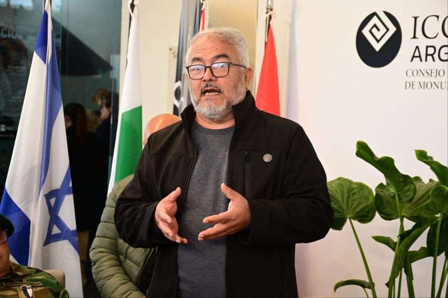 Samuel Vargas