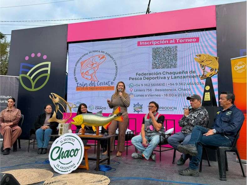 trofeo que distinguirá al Torneo de Pesca del Dorado con Devolución