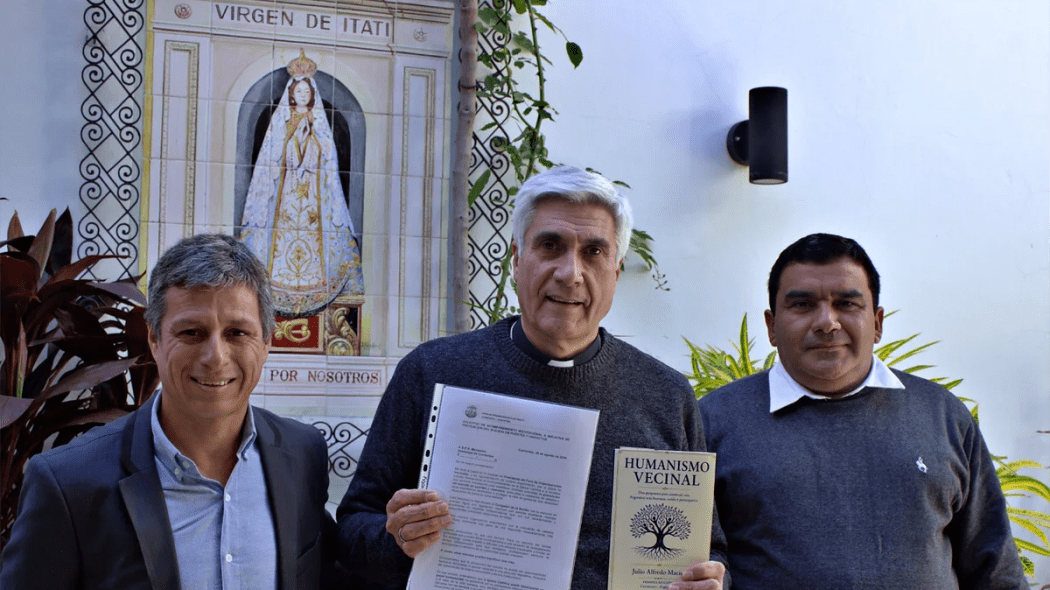 El Foro de Organizaciones Vecinales de Corrientes se reunió con monseñor José Adolfo Larregain