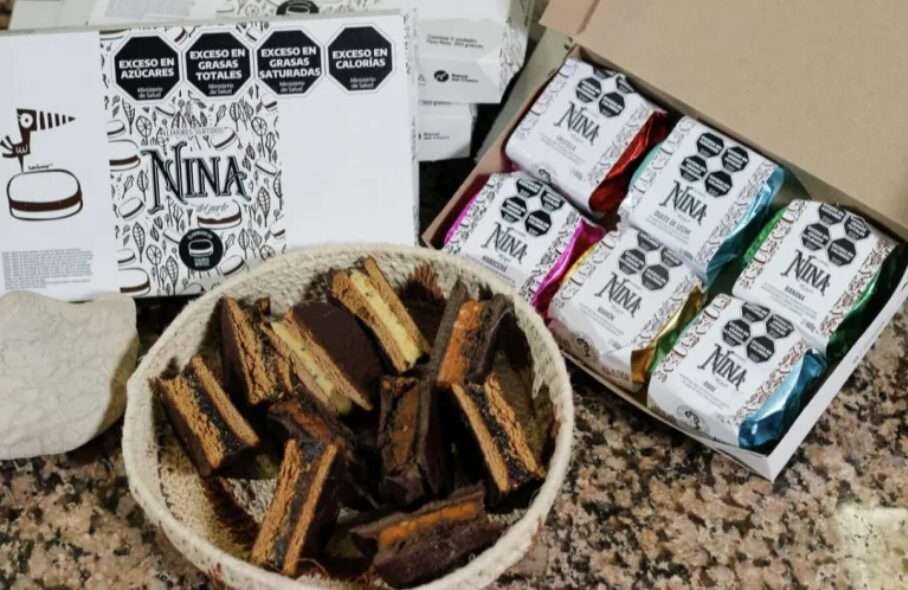 Yerba mate y alfajores