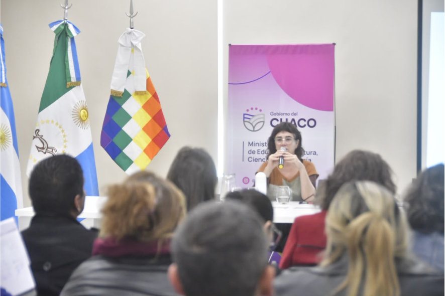 Bilingue internacional