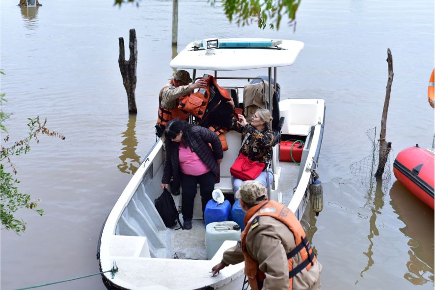 asistencia inundacion isla soto