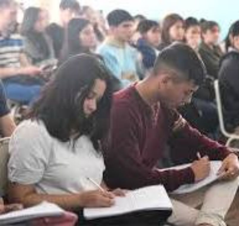 estudiantes secundarios